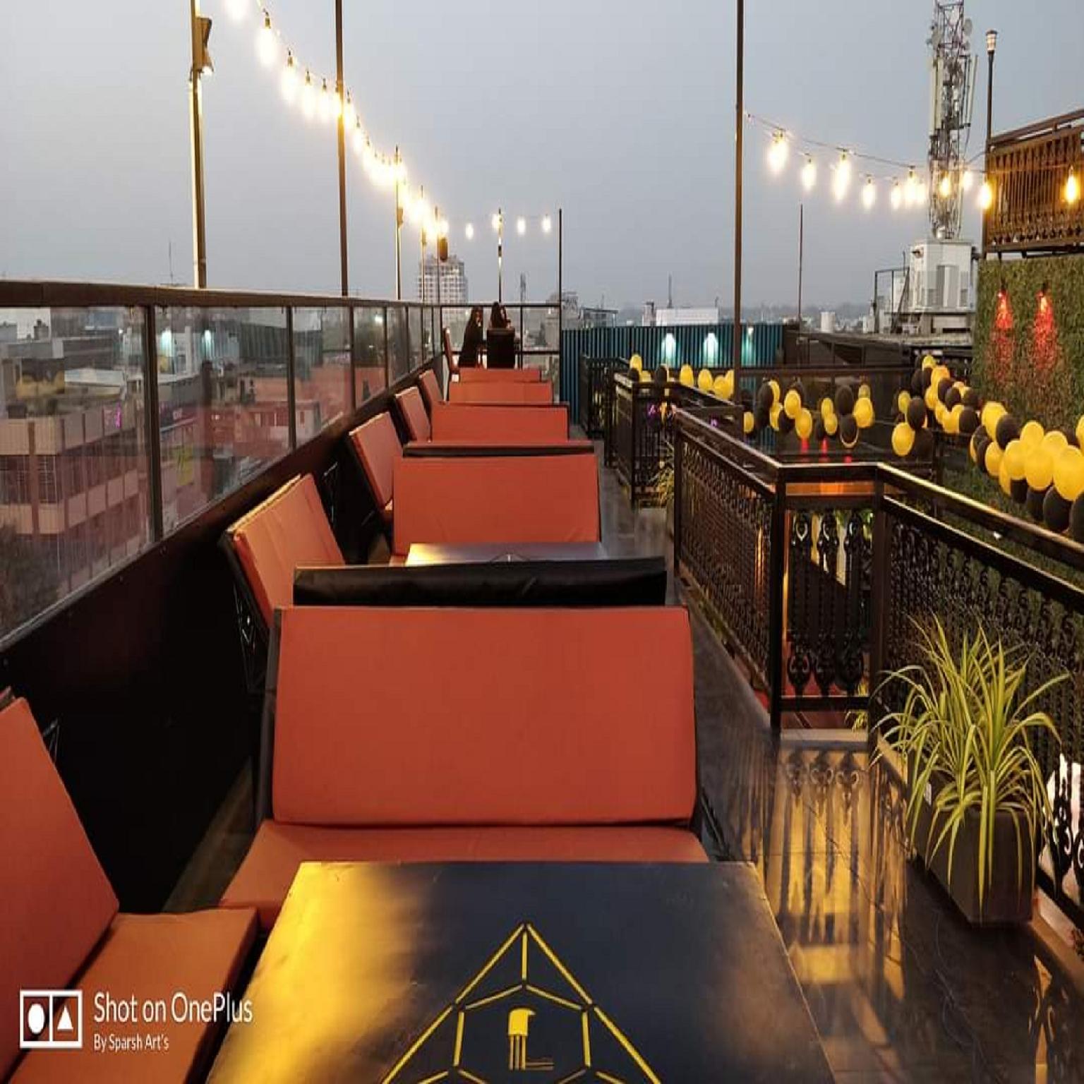 Hotel Kota Royal 42/49