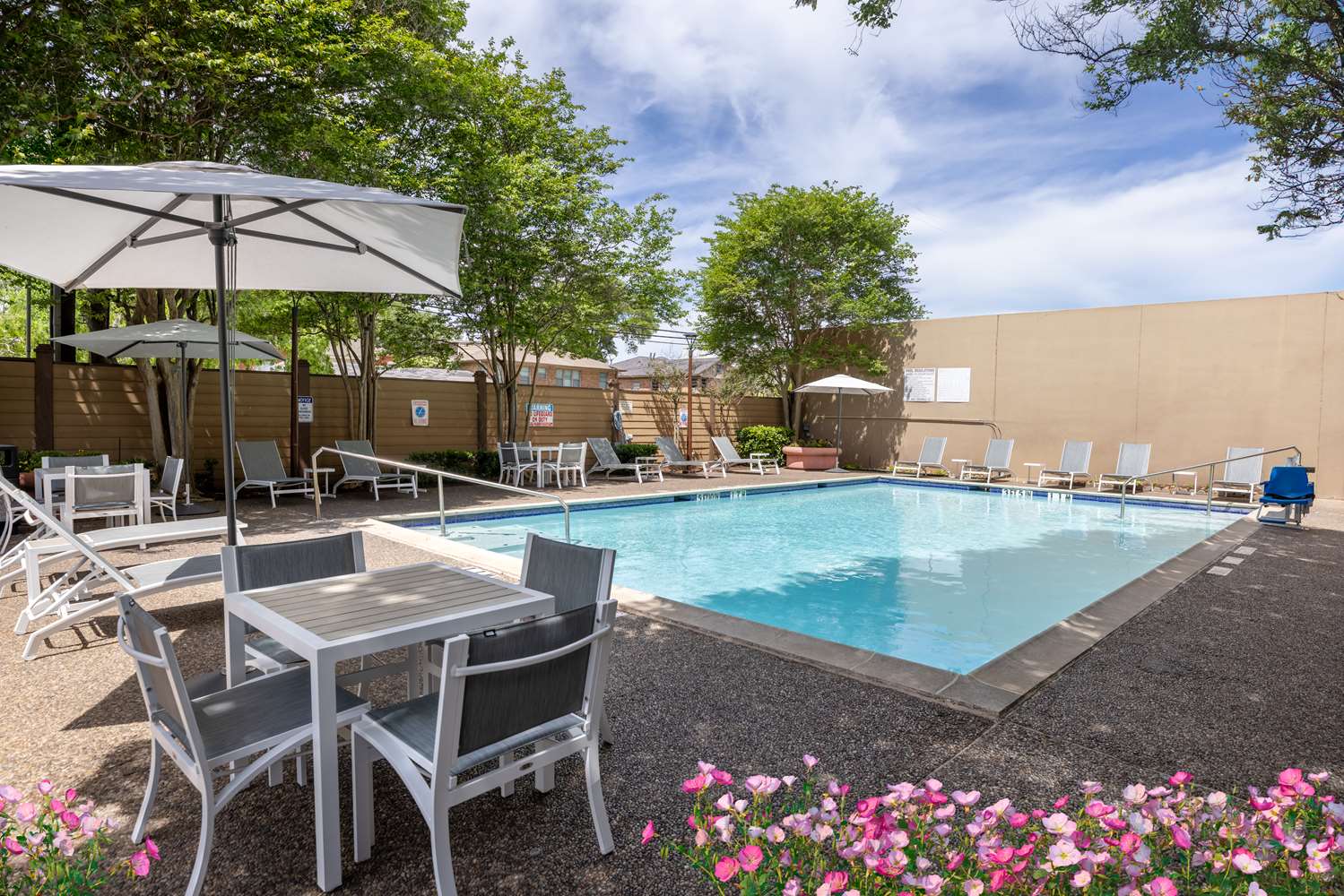 Doubletree By Hilton Houston Medical Center Hotel And Suites 29/30