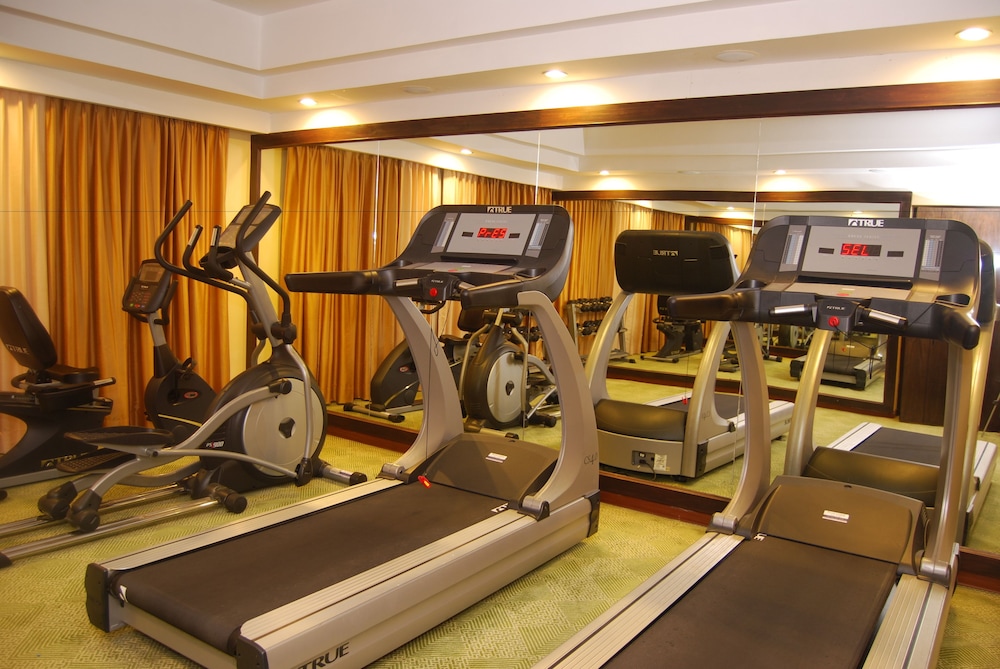 Gokulam Park Sabari Omr Hotel 18/33