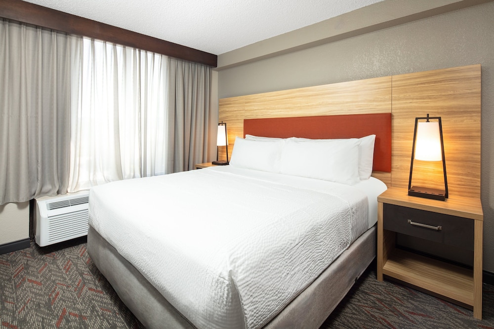 Room at Candlewood Suites Birmingham - Inverness, BIRMINGHAM - AL