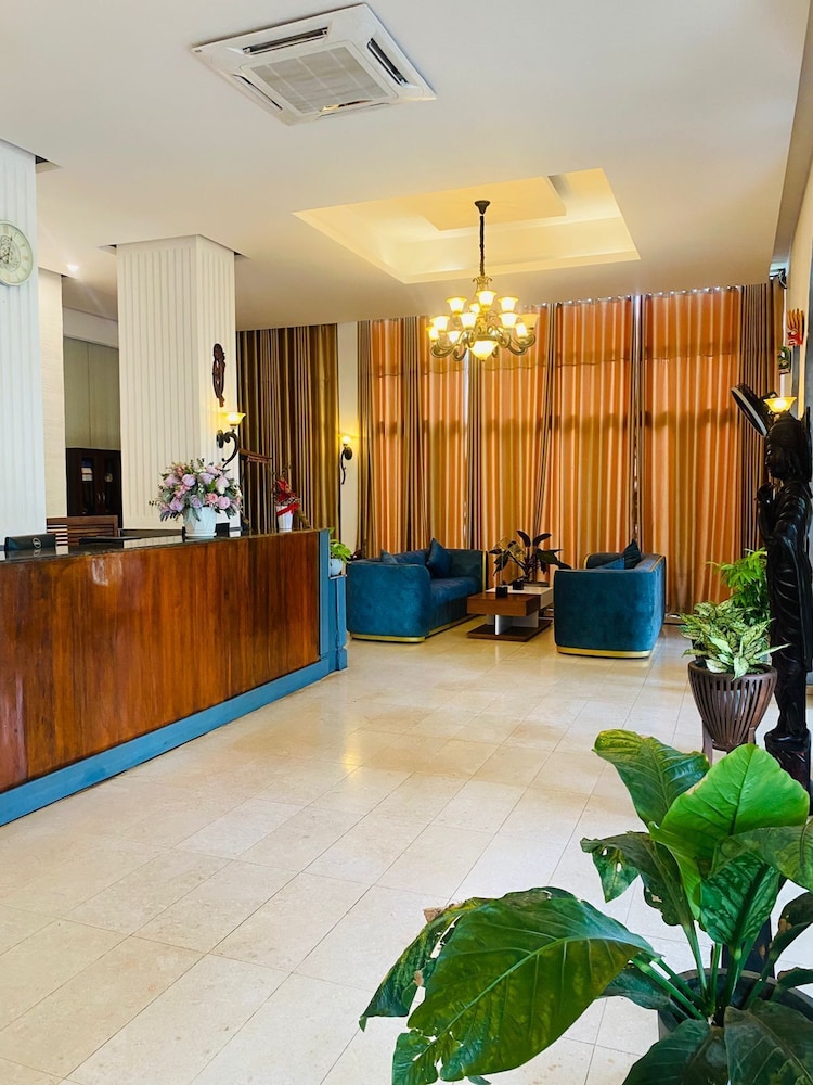 Avasta Resort And Spa 10/50