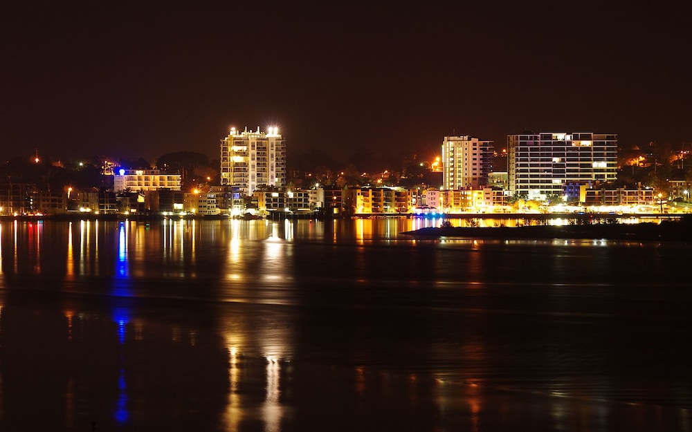 RIVIERE ON GOLDEN BEACH 40/59