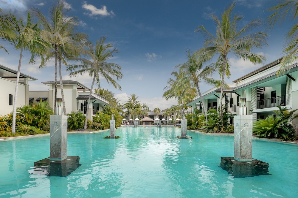 Pullman Port Douglas Sea Temple Resort and Spa 72/76
