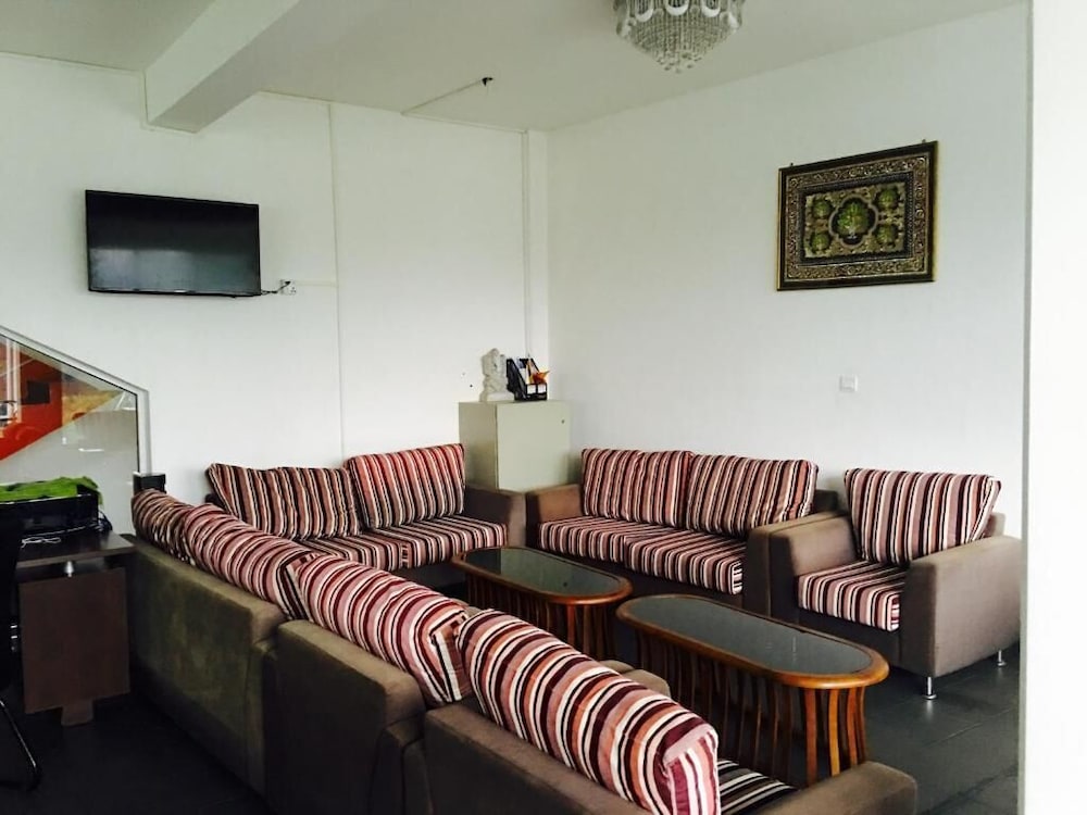 Kandy Supreme Hotel 27/61