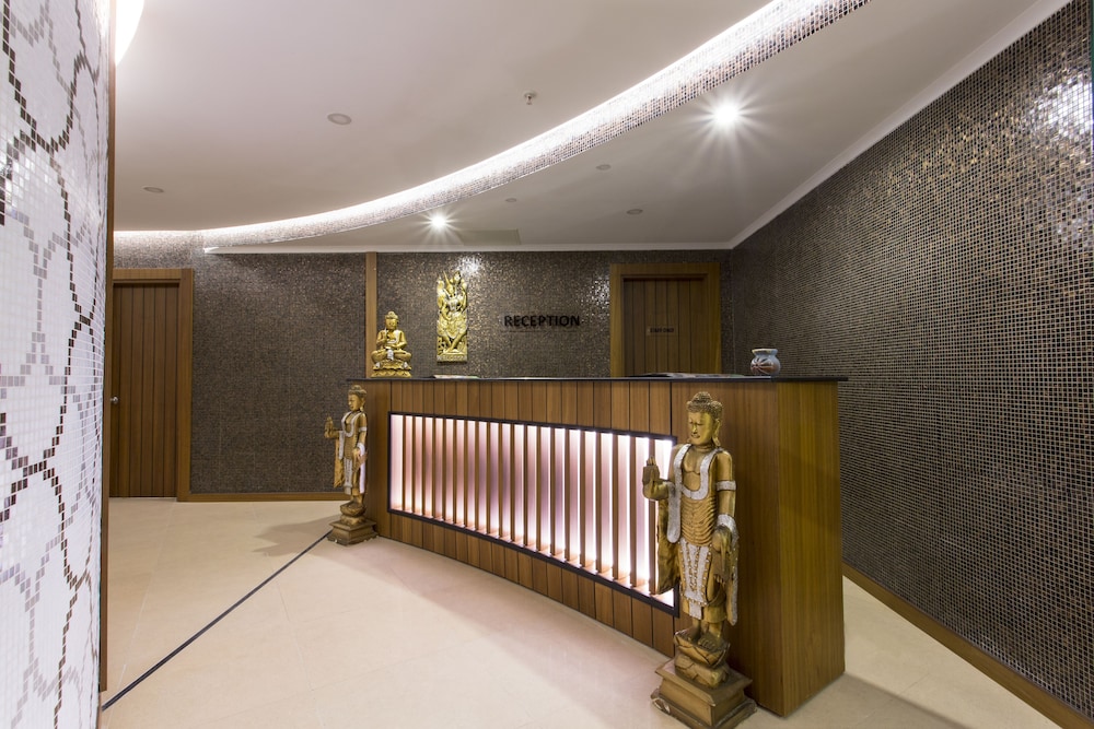 Michell Hotel - Adult Only 8/50