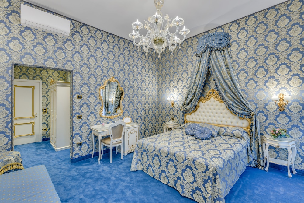 Residenza Veneziana 14/21