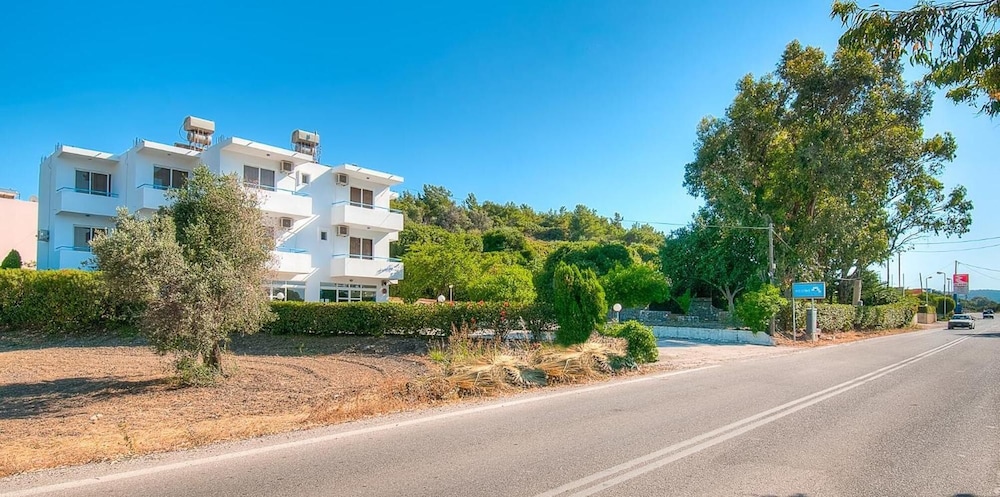 Sea View Apartments 28/45