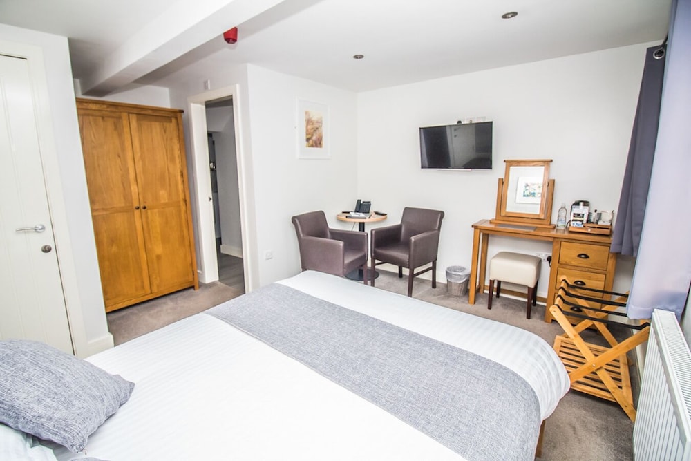 The Saxon Inn 14/50