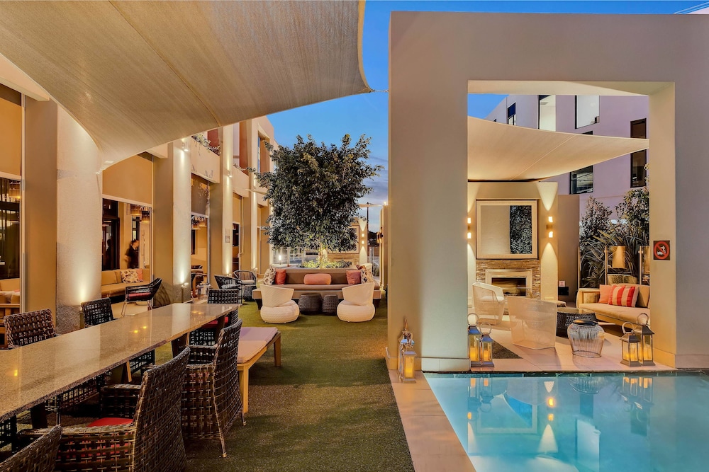 Protea Hotel Fire And Ice Menlyn 4/59