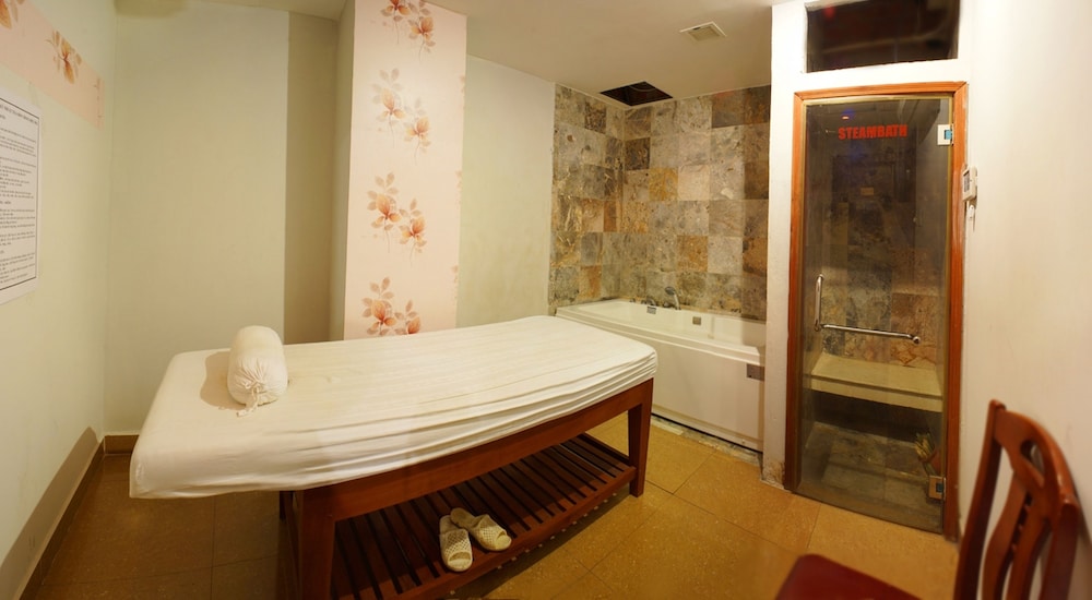Vian Hotel 25/67