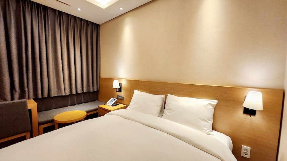 Arban Hotel 32/67