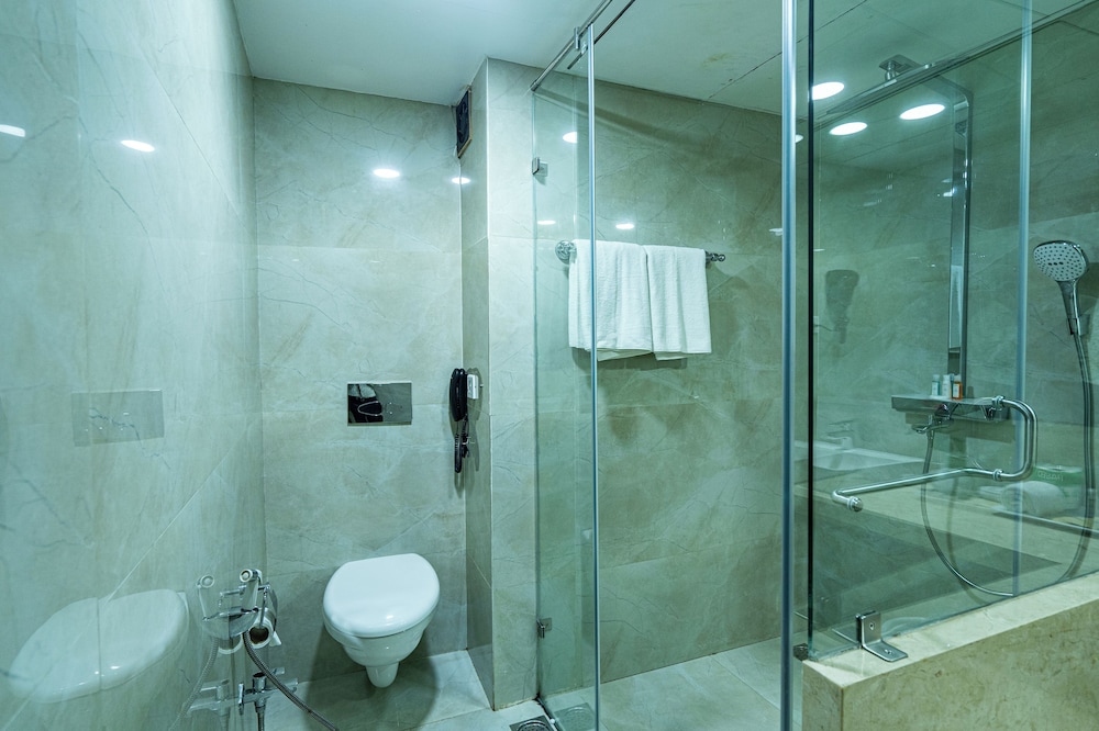 Hotel Mayura 42/50