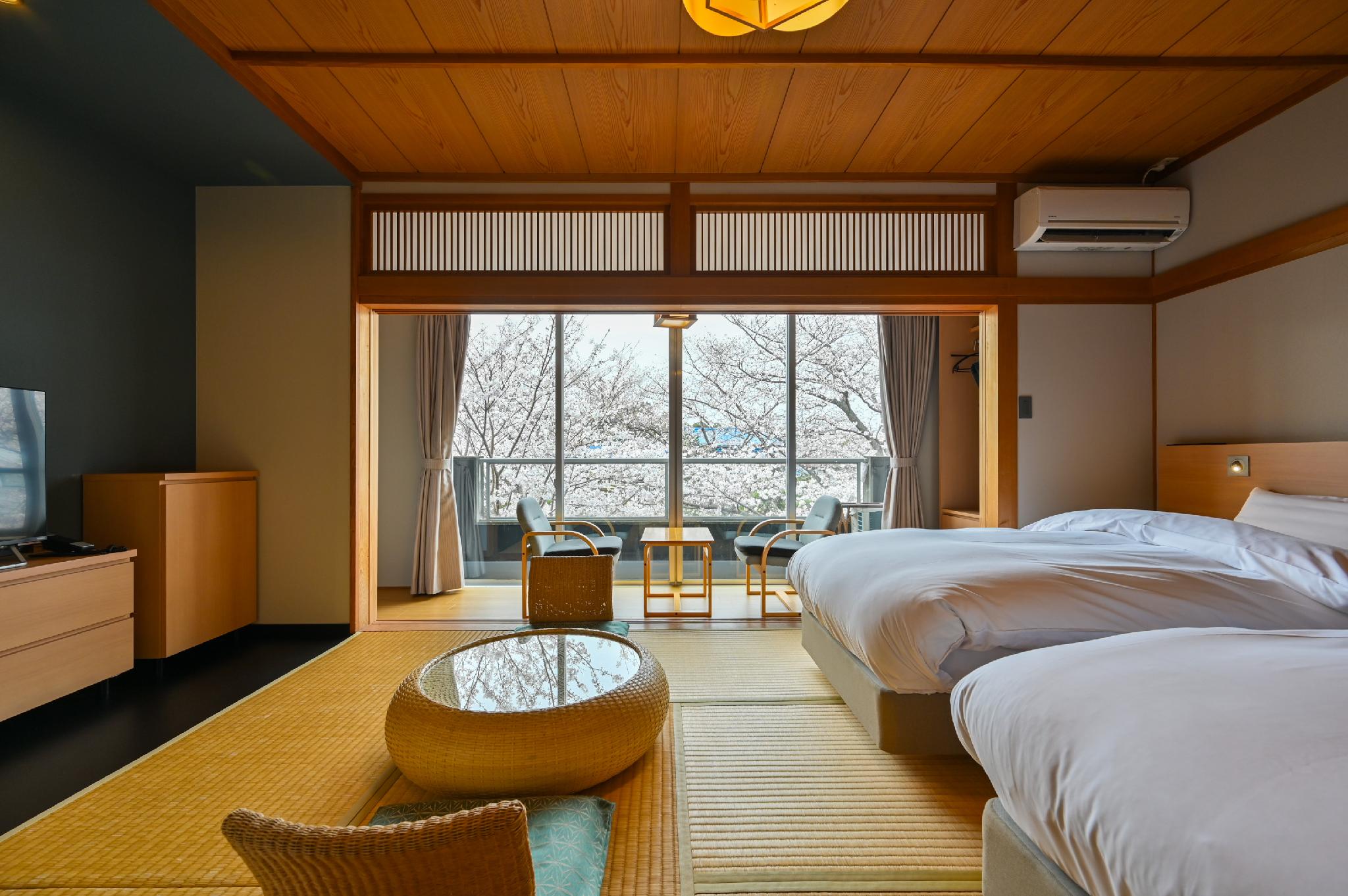 Japanese, Futon Bed, Twin Beds, Hot Spring Bath
