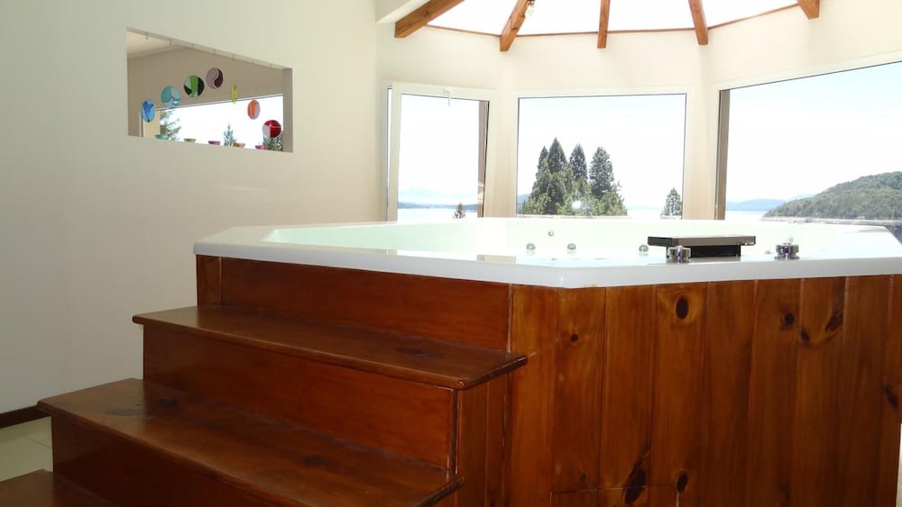Altuen Hotel Suites Spa 4/57