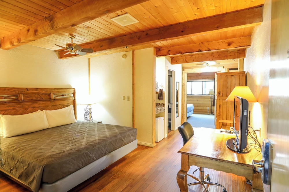 The Boulder Creek Lodge 7/64