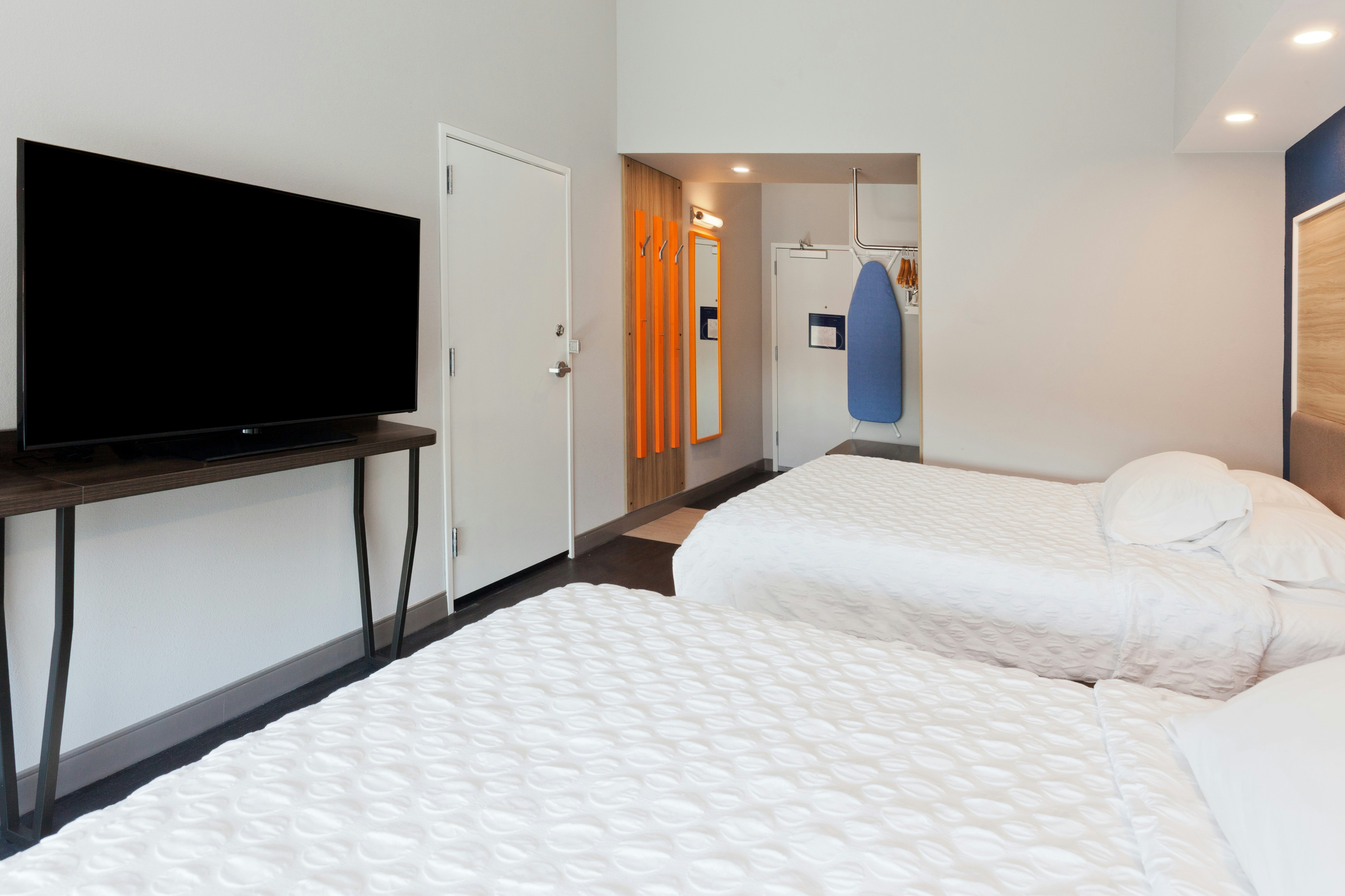 Room, 2 Queen Beds