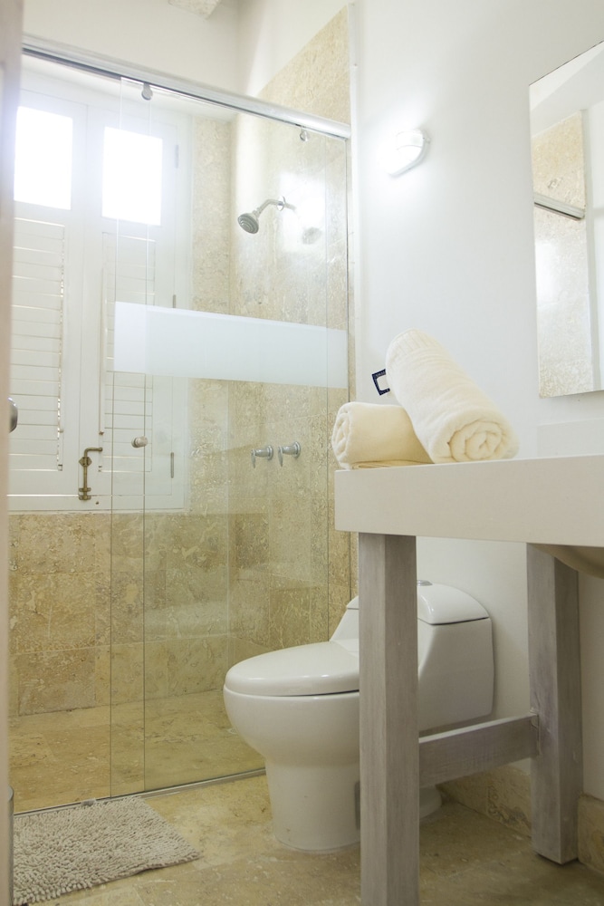 غرفة كلاسيكية بسرير كينج، Hotel Casa Pizarro 5/5