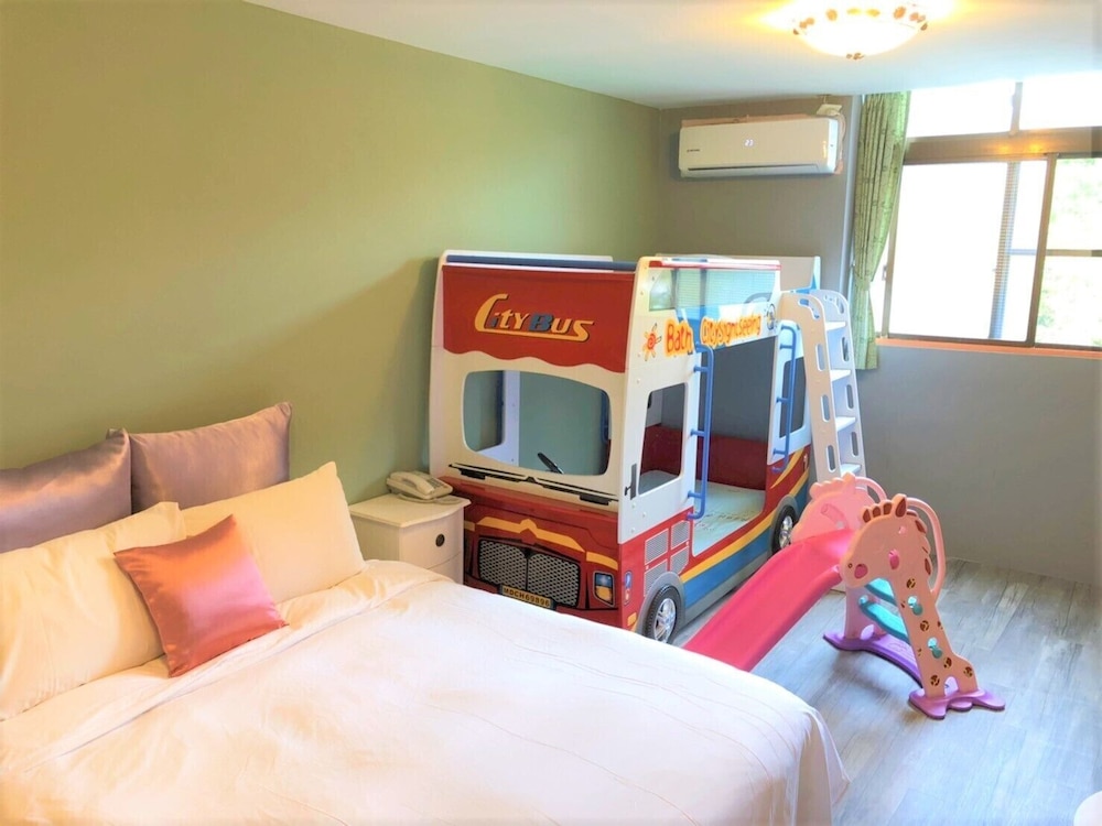 Sun Moon Lake Loft Inn 16/57