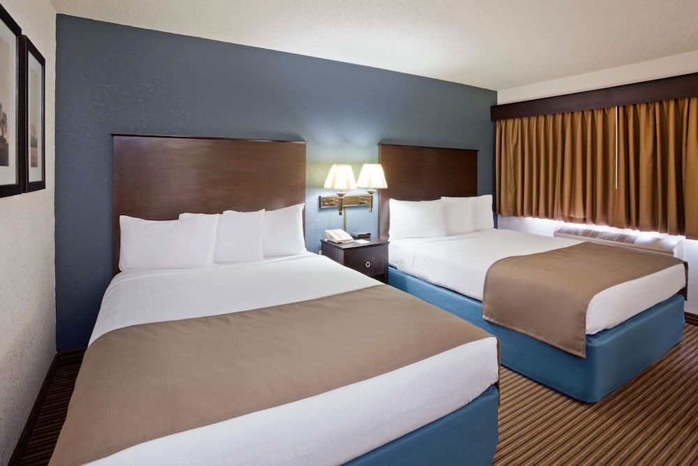 Americinn By Wyndham Menominee 16/40
