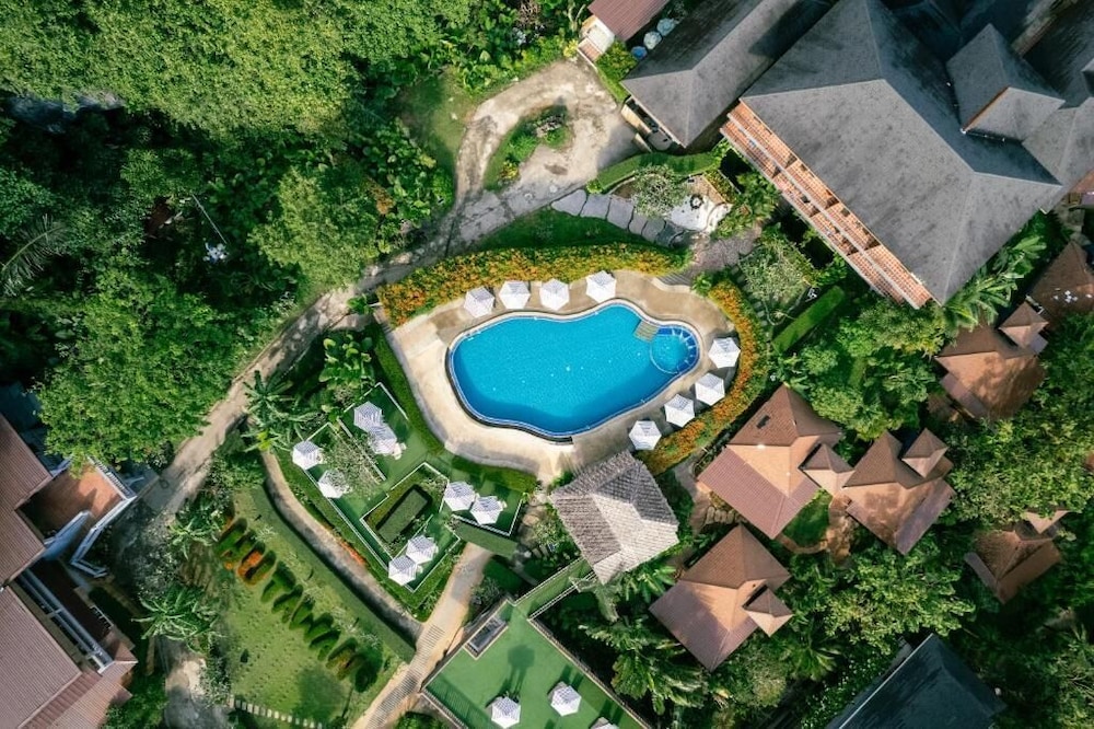 Railay Phutawan Resort 48/50