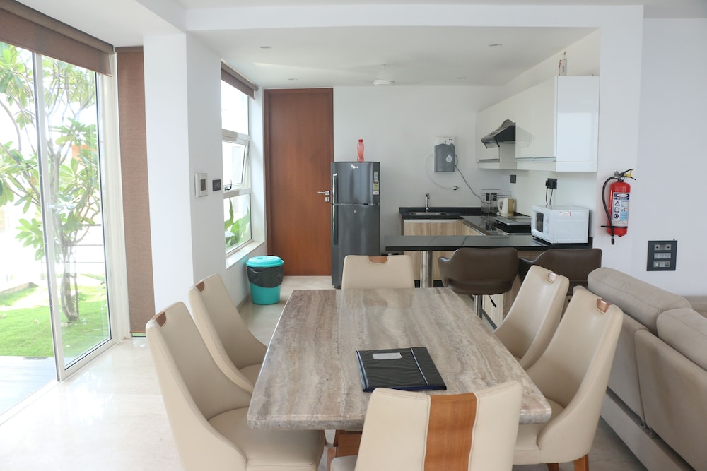 Luxe Loft Villa 27/34