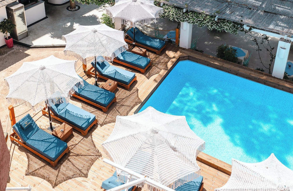 Hotel Saranda 44/79