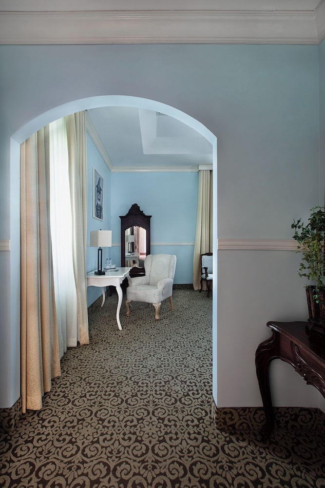 Hotel La Perla 6/50