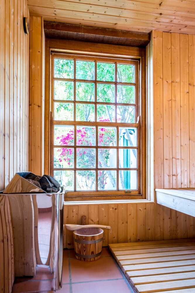 De Bergkant Lodge 18/50