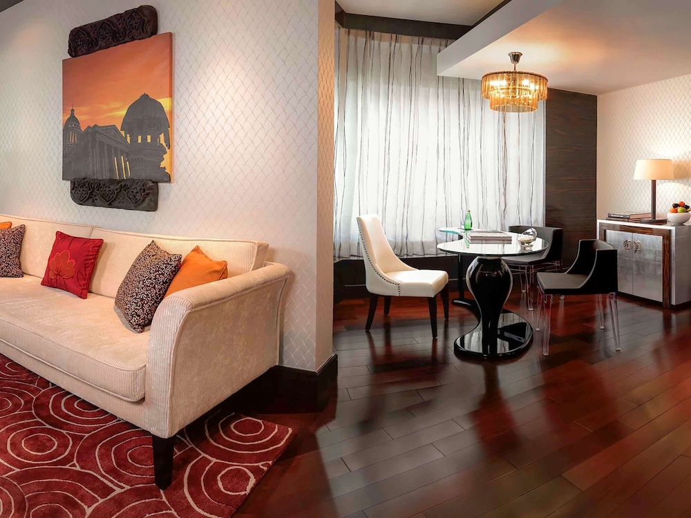 Sofitel Mumbai BKC 48/77