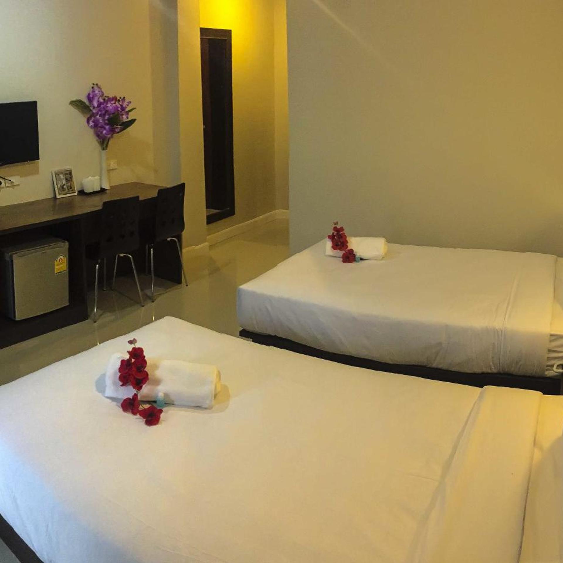 The Room Mahidol Chiang Mai Hotel 10/49