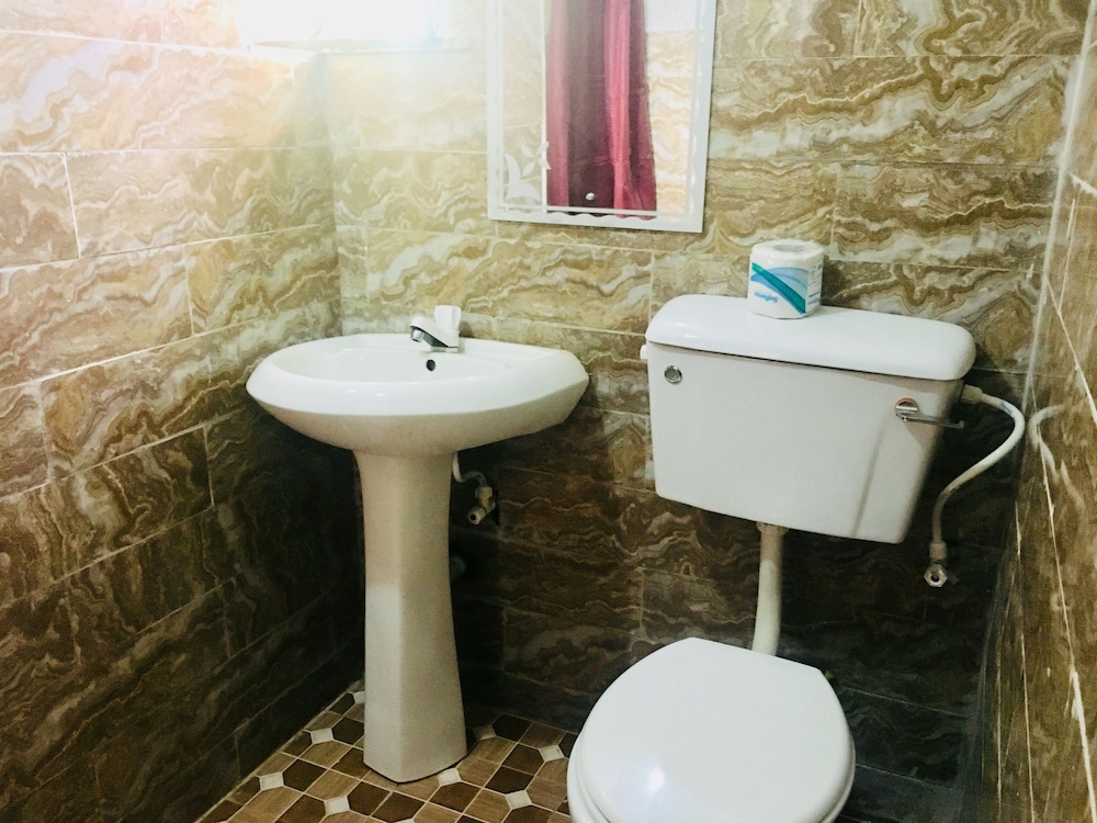 HardRock Hotel and Suites 44/48