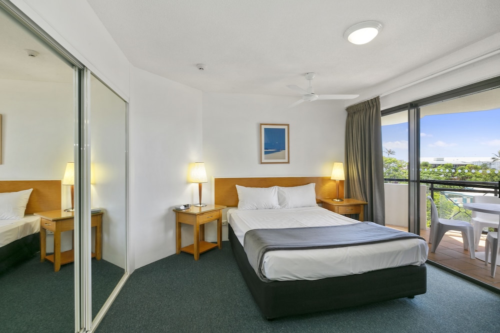 Caribbean Resort 32/70