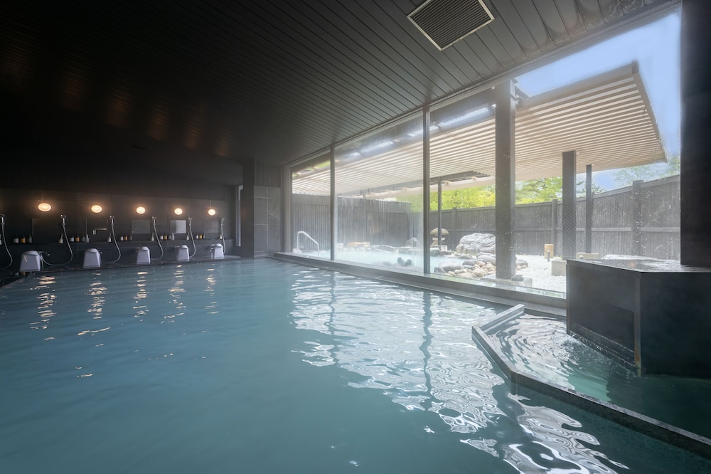 Kamenoi Hotel Okunikko 37/61