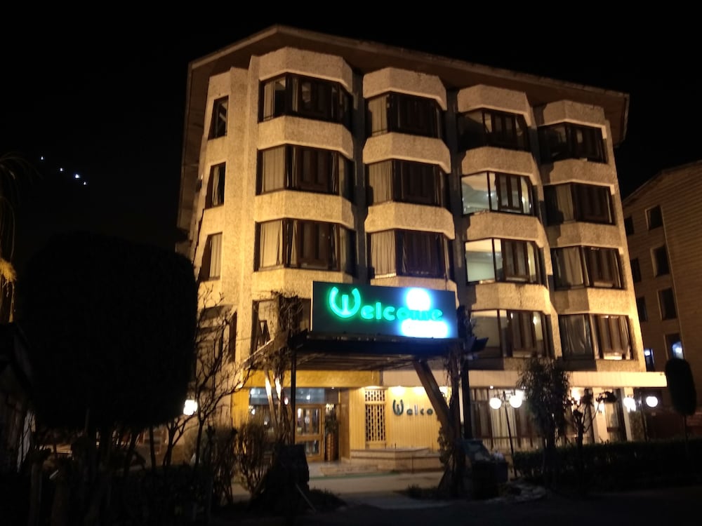 Welcome Hotel At Srinagar 3/50