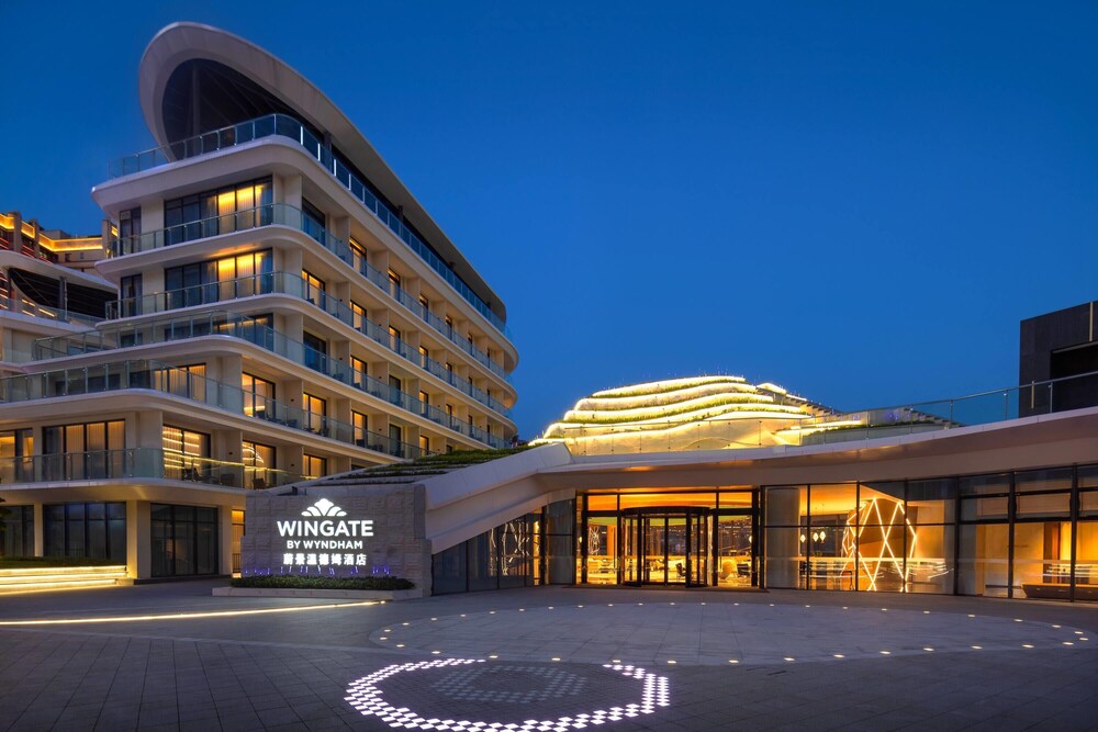 Wingate by Wyndham Chongqing Wushan 8/52