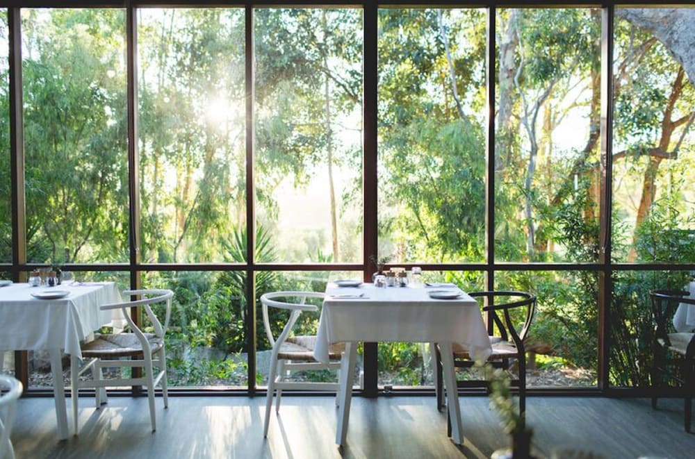 EMPIRE SPA RETREAT 38/49
