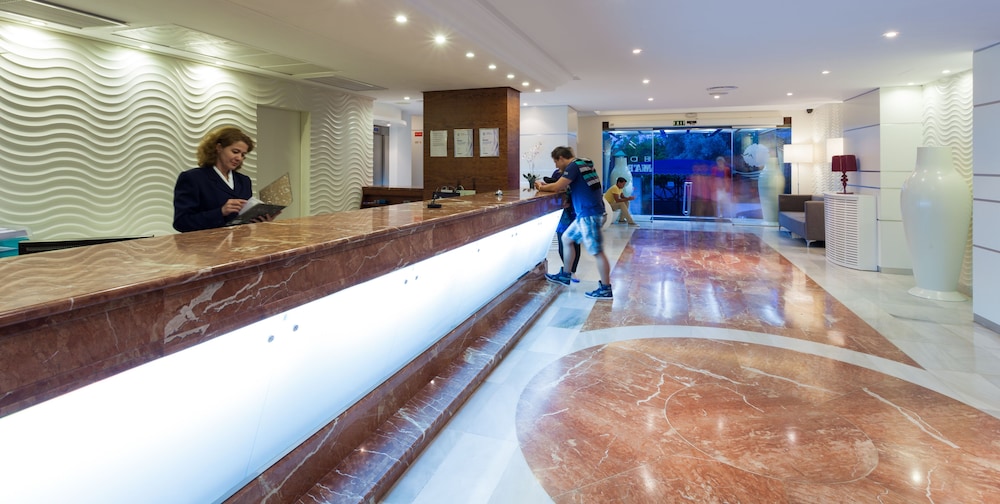 Hotel Mariant 7/33