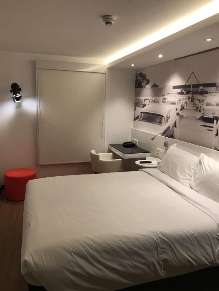 Ibis Styles Montevideo Biarritz 9/49