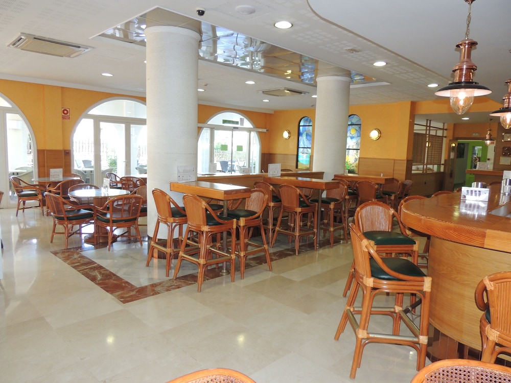 Hotel El Puntazo Ii 37/50