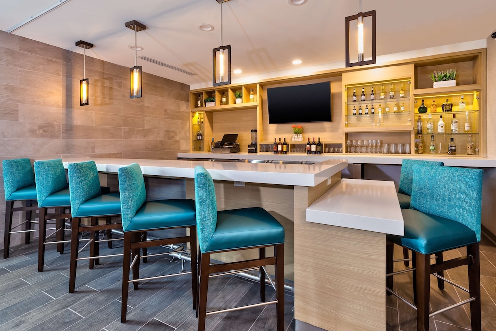 HOME2 SUITES BY HILTON TUCSON AIRPORT 35/47