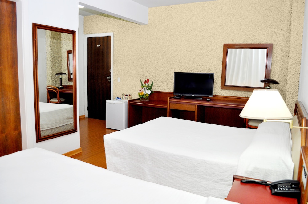 Caravelle Palace Hotel 16/40