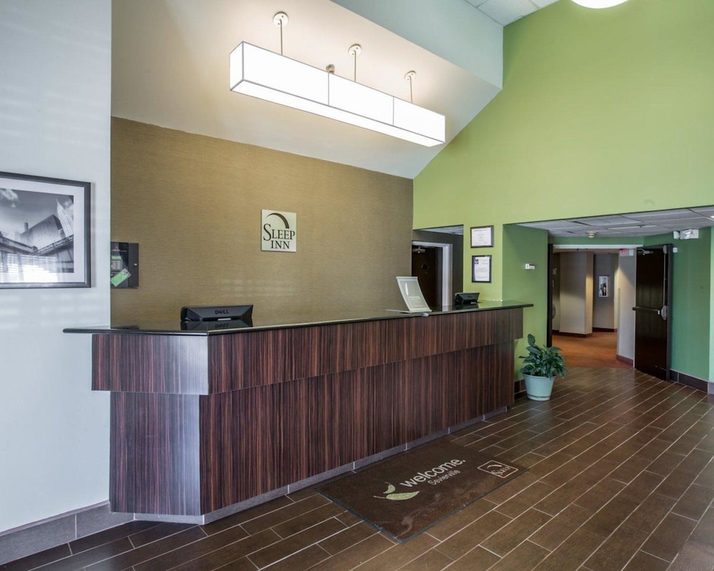 Clarion Pointe Sevierville-Pigeon Forge 8/43