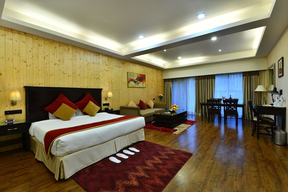 RESIDENCE, KITCHENETTE