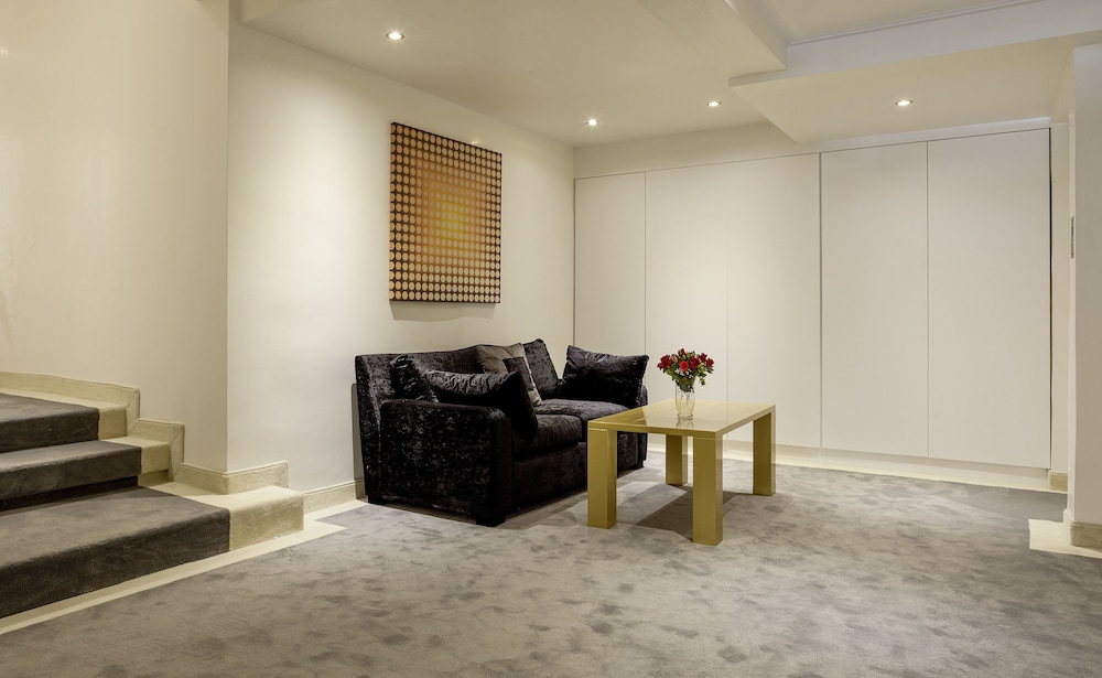 Theoxenia Residence 8/53