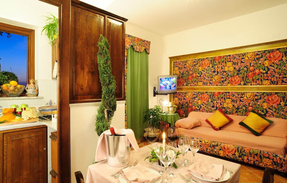Villa Dafne 27/50