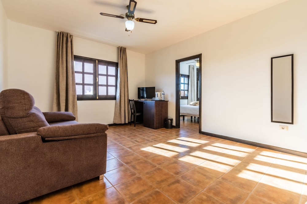 Ecolife Hotel 30/50