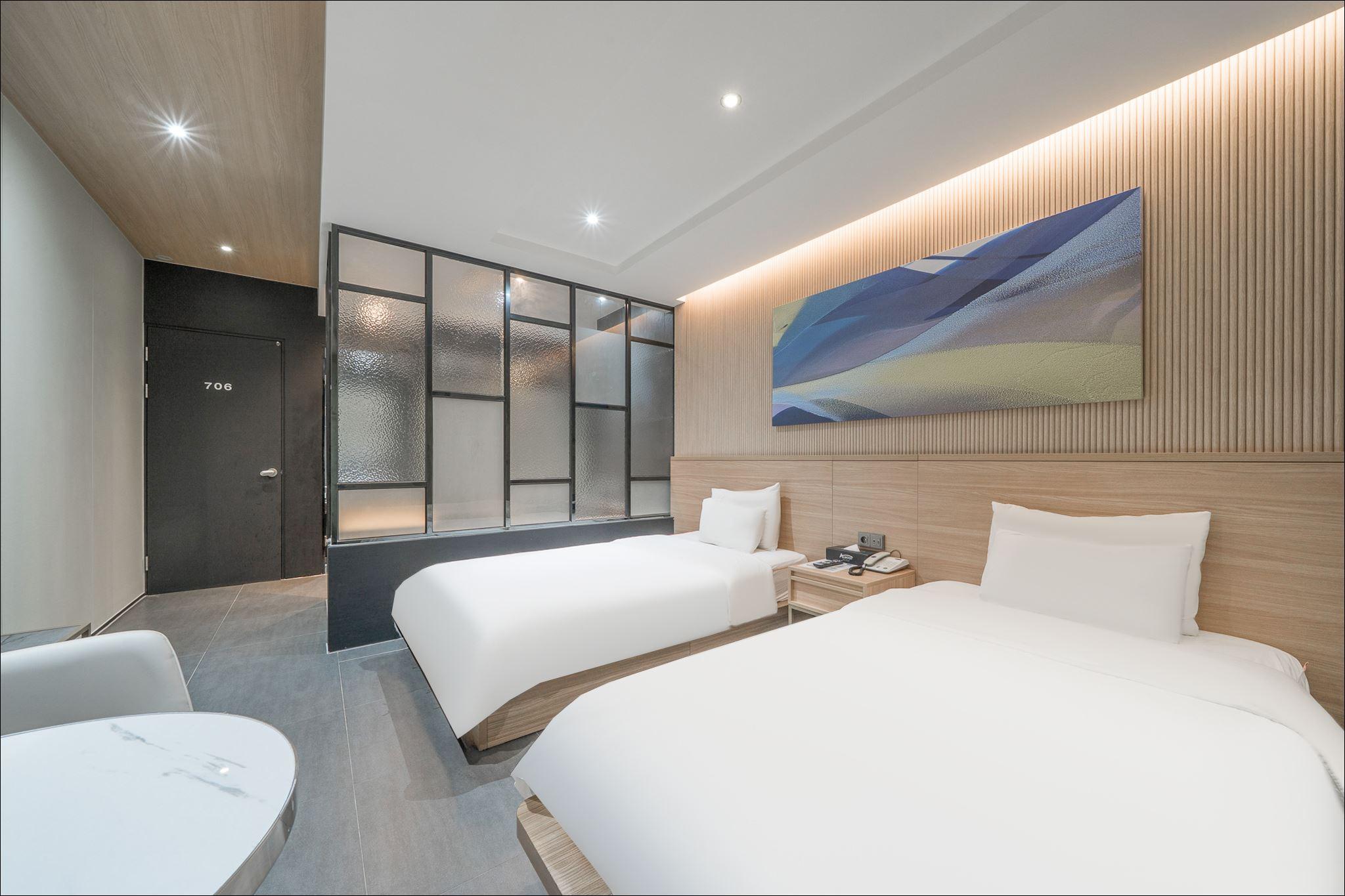 STANDARD, TWIN BEDS