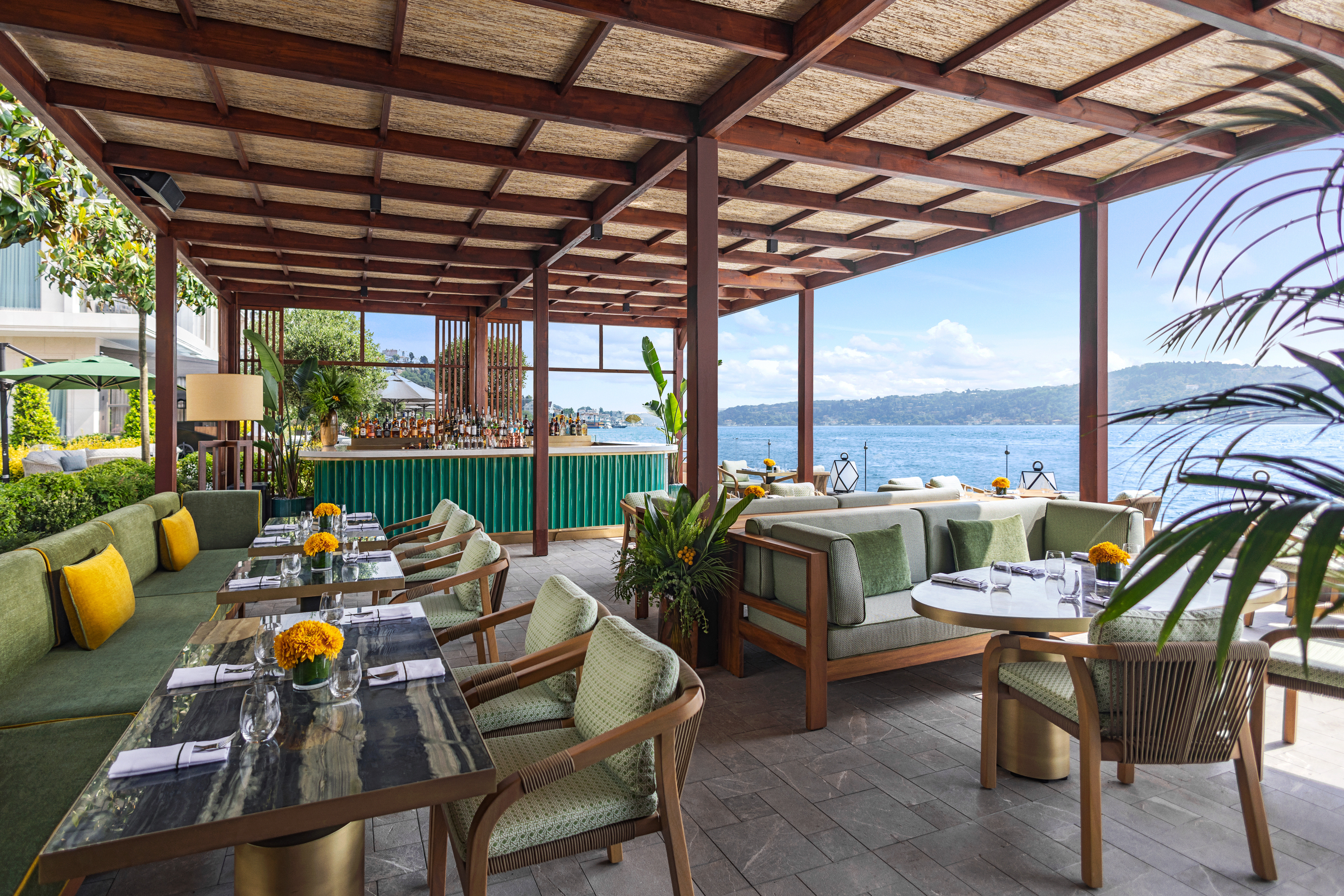 Mandarin Oriental Bosphorus, Istanbul 57/83