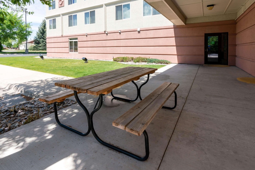 Wingate By Wyndham Helena Airport 43/49