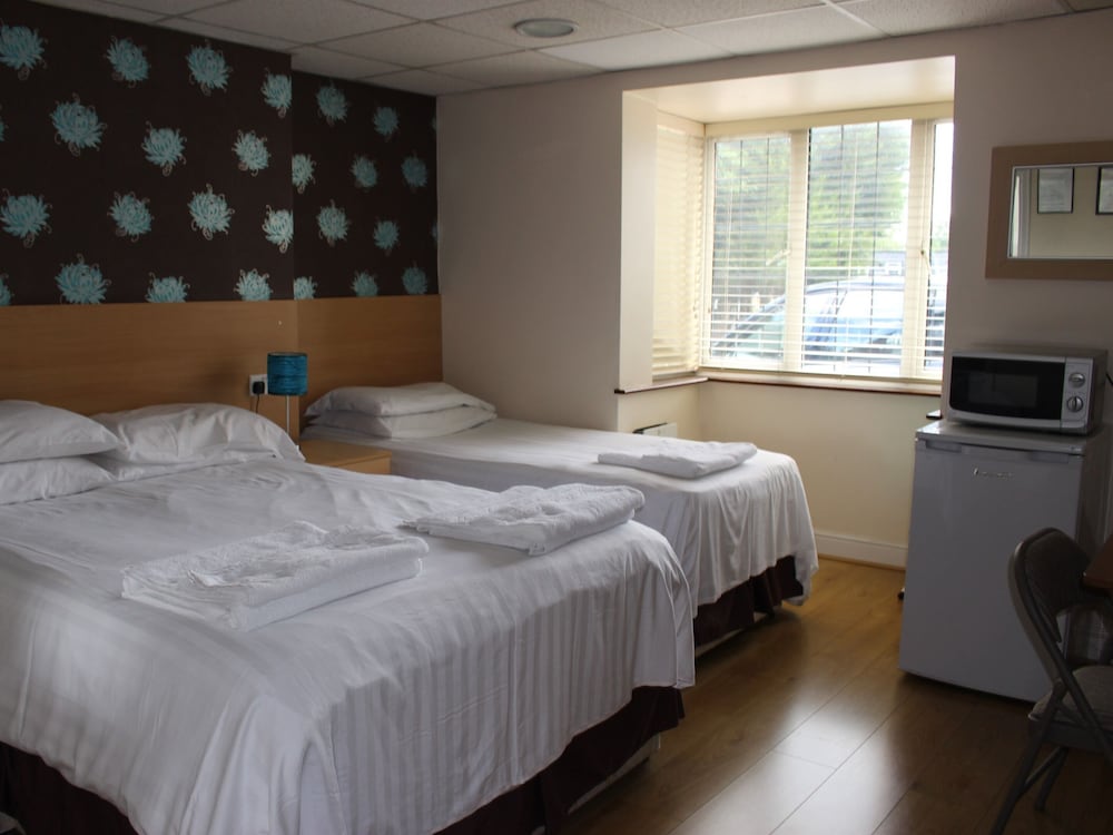 Debden Guest House 14/50
